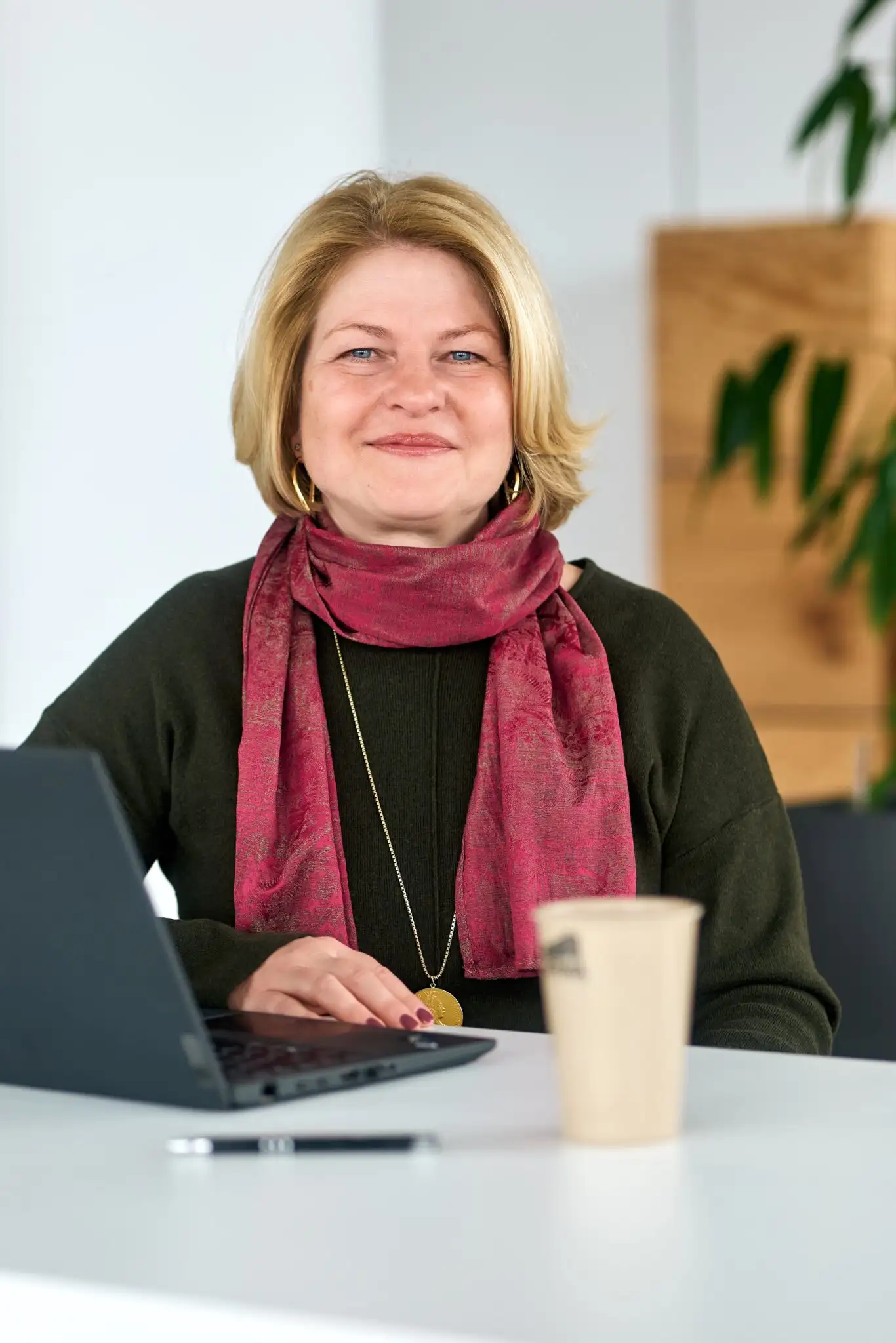 Claudia Schlögl Testimonial Jobstories Warum bei uns arbeiten